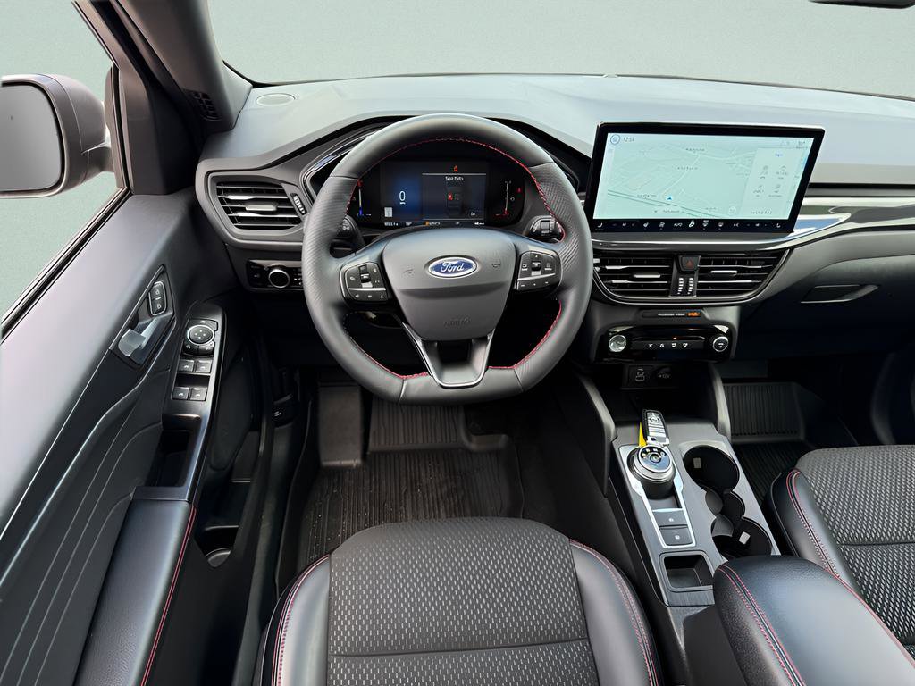 Used 2025 Ford Escape ST-Line w/ Tech Pack #1 AWD/4WD image 7