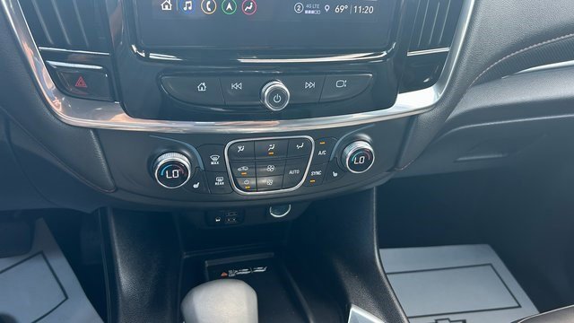 Certified 2023 Chevrolet Traverse RS image 18