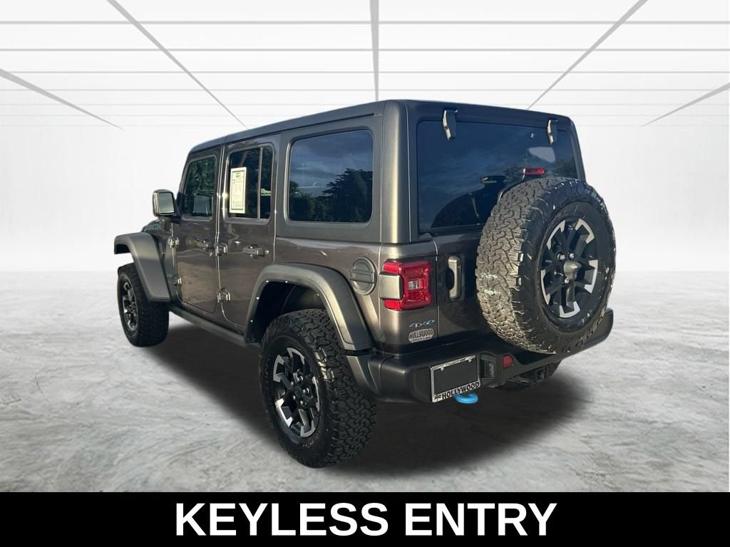Used 2024 Jeep Wrangler Unlimited Rubicon 4xe AWD/4WD image 7