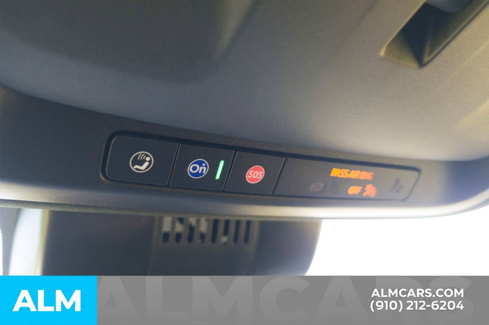 Used 2025 GMC Yukon XL Denali AWD/4WD image 17