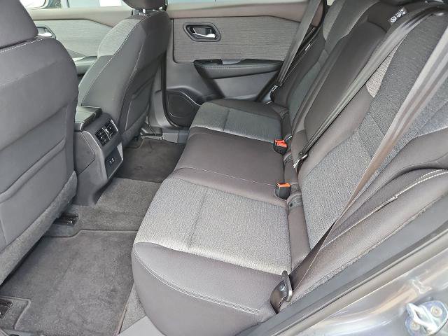 Certified 2022 Nissan Rogue SV image 19