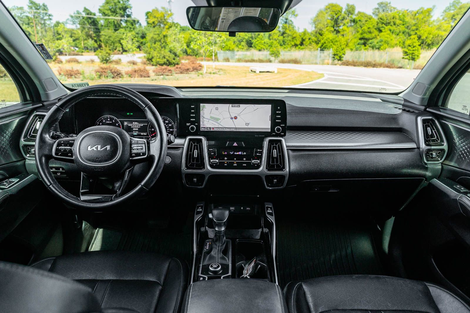 Used 2022 Kia Sorento SX FWD image 23