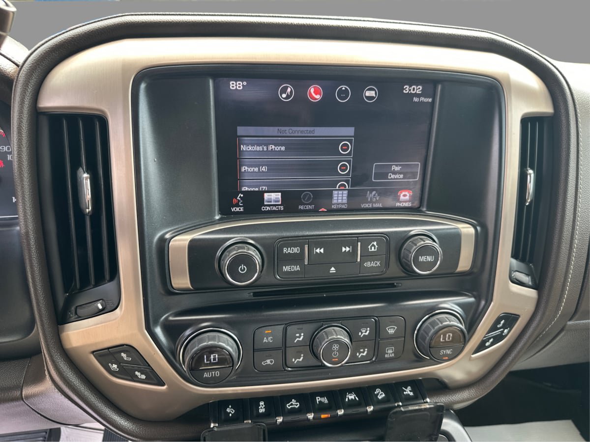 Used 2016 GMC Sierra 1500 Denali w/ Enhanced Driver Alert Package AWD/4WD image 47