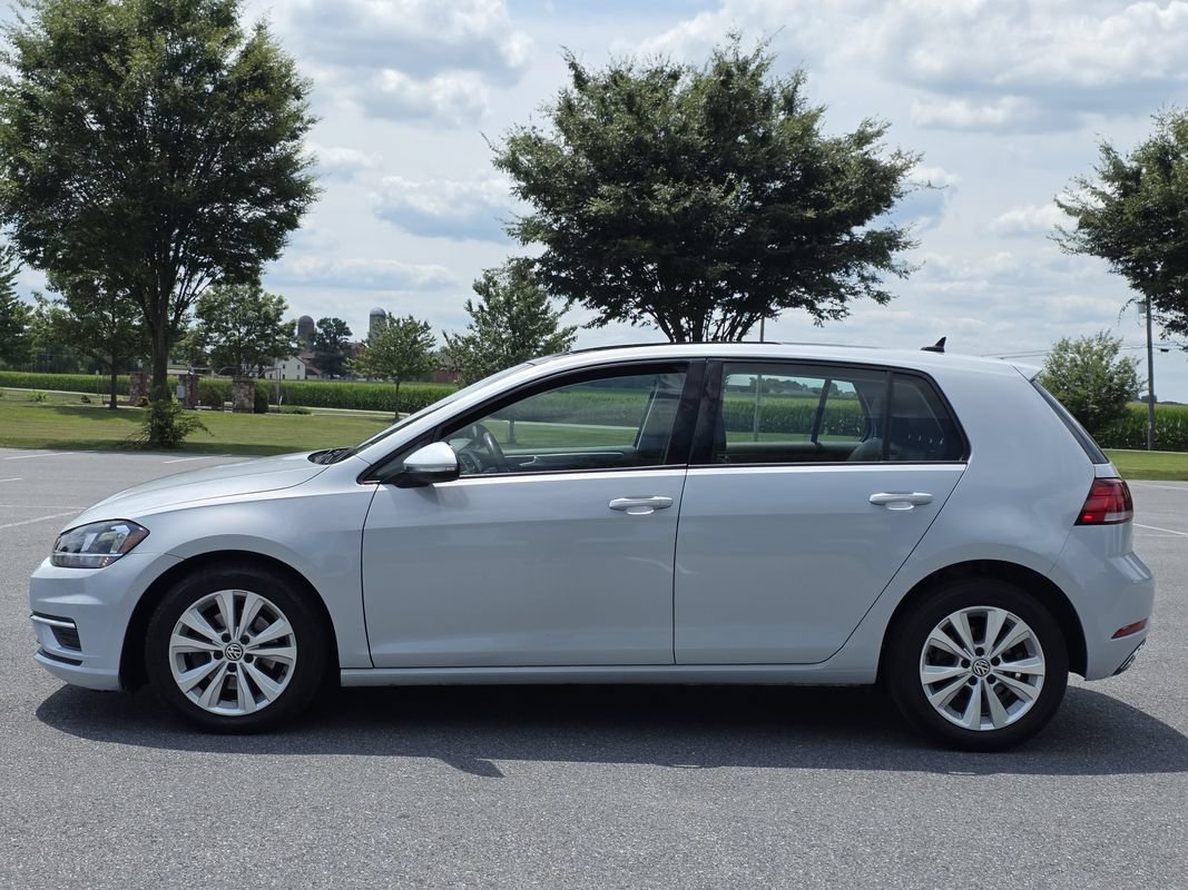 Used 2020 Volkswagen Golf 4-Door FWD image 5