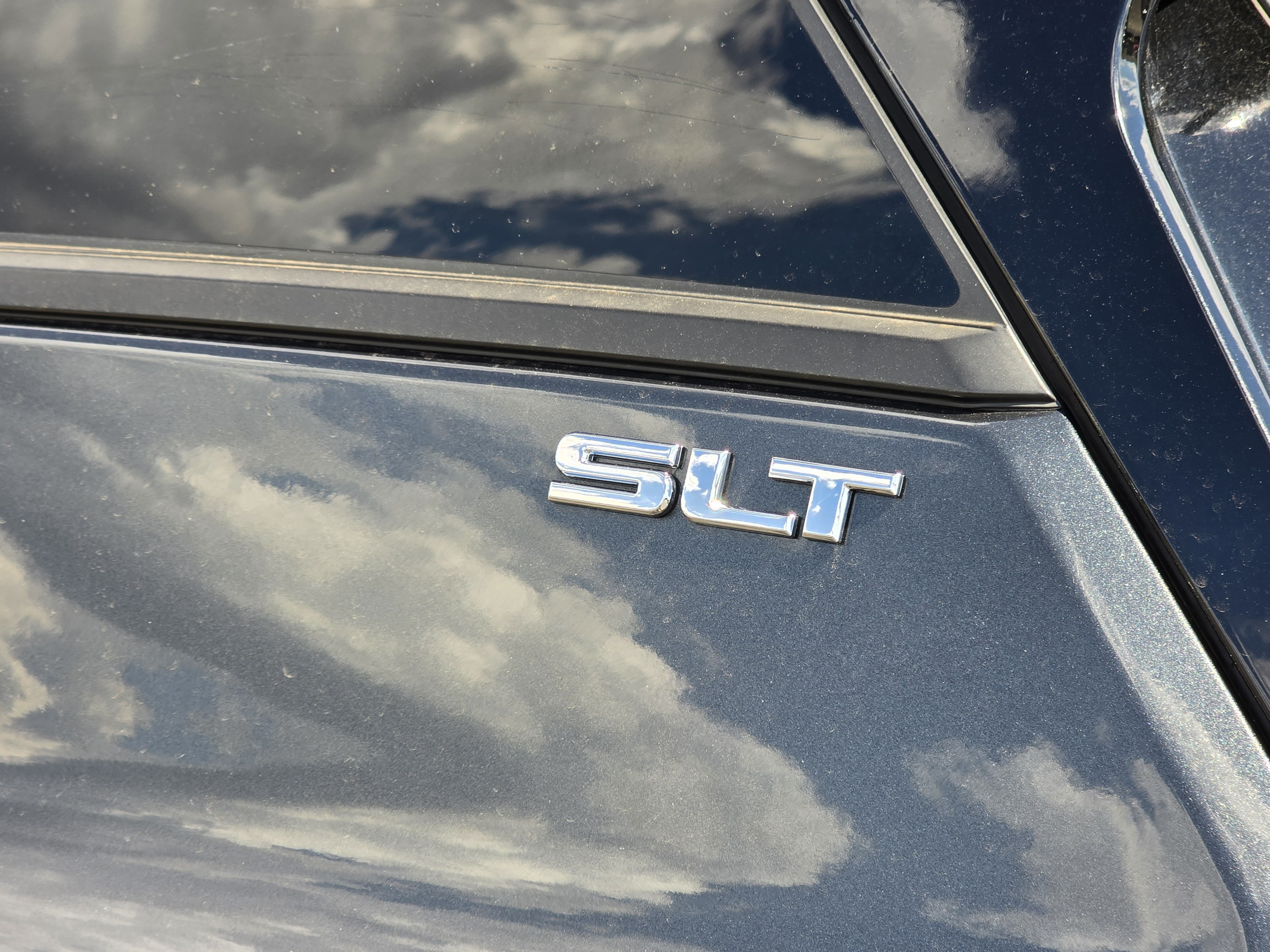 Used 2019 GMC Terrain SLT FWD image 7