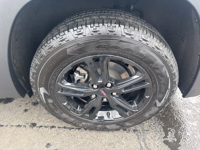 Certified 2023 GMC Terrain AT4 w/ Infotainment Package II image 8