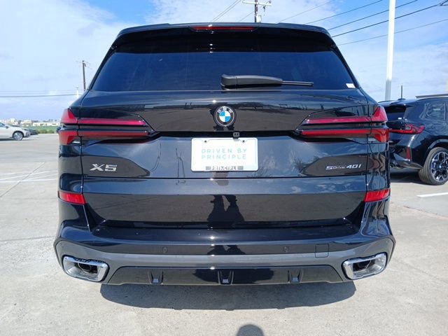 New 2026 BMW X5 sDrive40i image 8