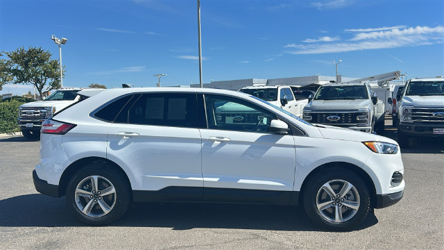 Certified 2024 Ford Edge SEL w/ Convenience Package AWD/4WD image 2