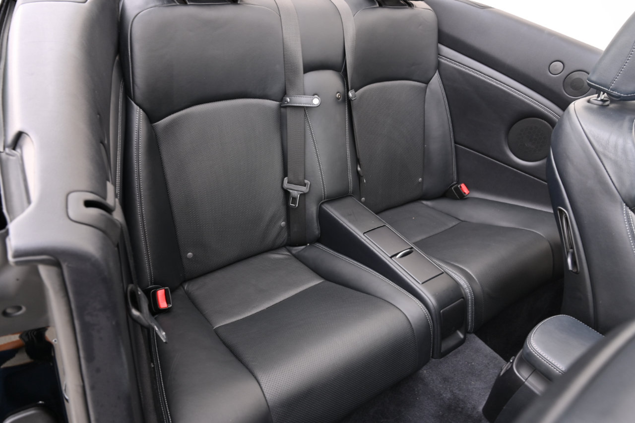 Used 2012 Lexus IS 350C w/ Luxury Pkg RWD image 21