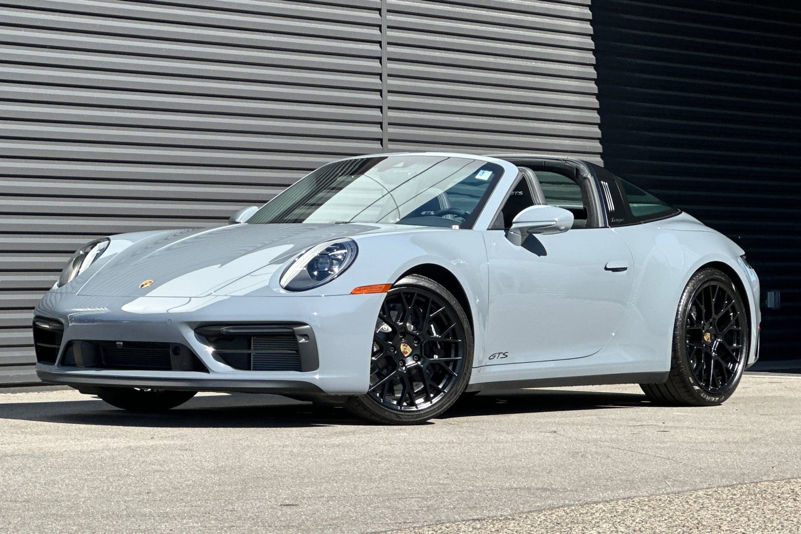 Used 2024 Porsche 911 Targa 4 GTS image 12