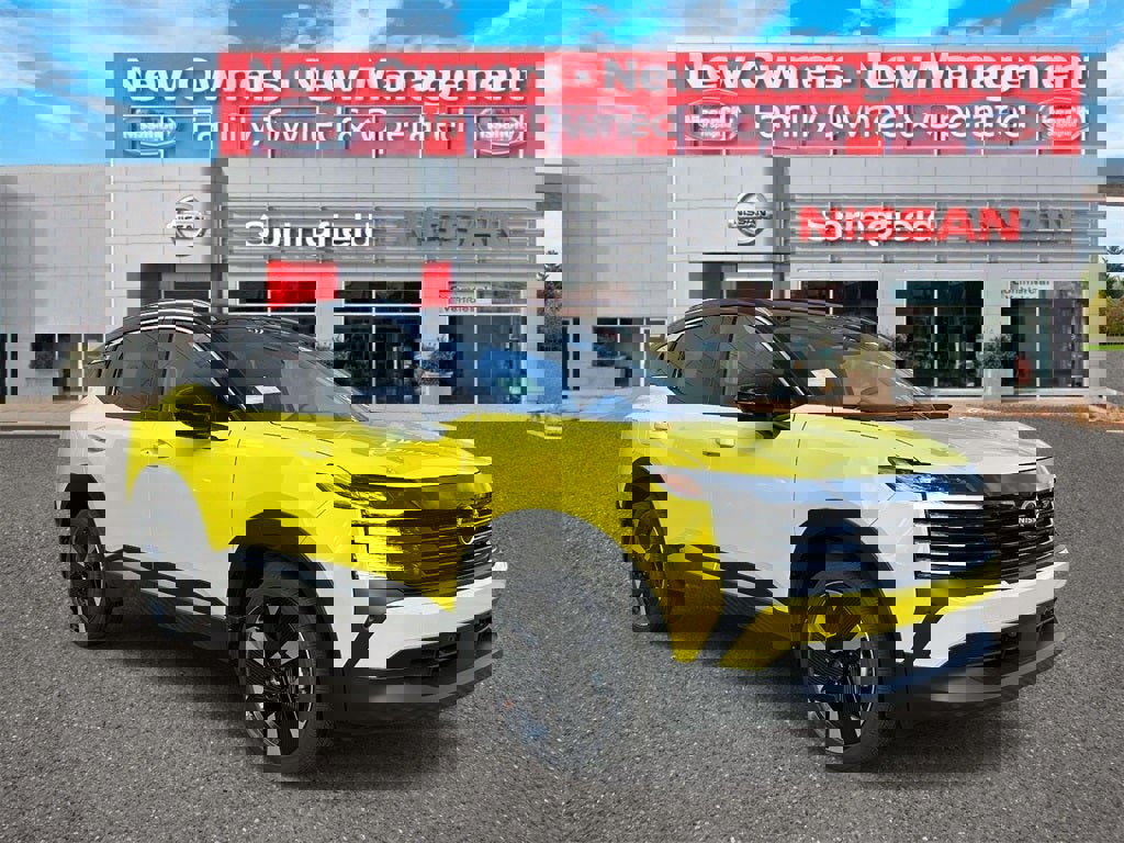 New 2026 Nissan Kicks SR w/ Cold Weather Package image 1