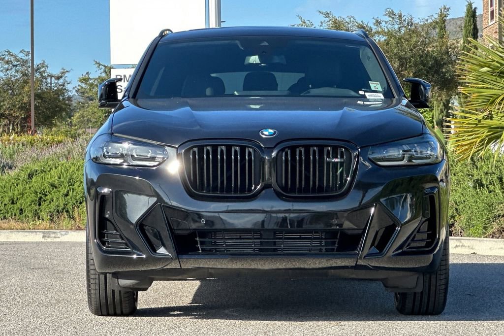Used 2023 BMW X4 M40i w/ Shadowloine Package AWD/4WD image 8