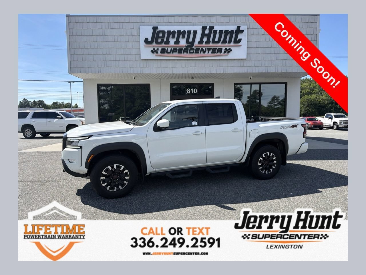 Used 2022 Nissan Frontier PRO-4X AWD/4WD image 1