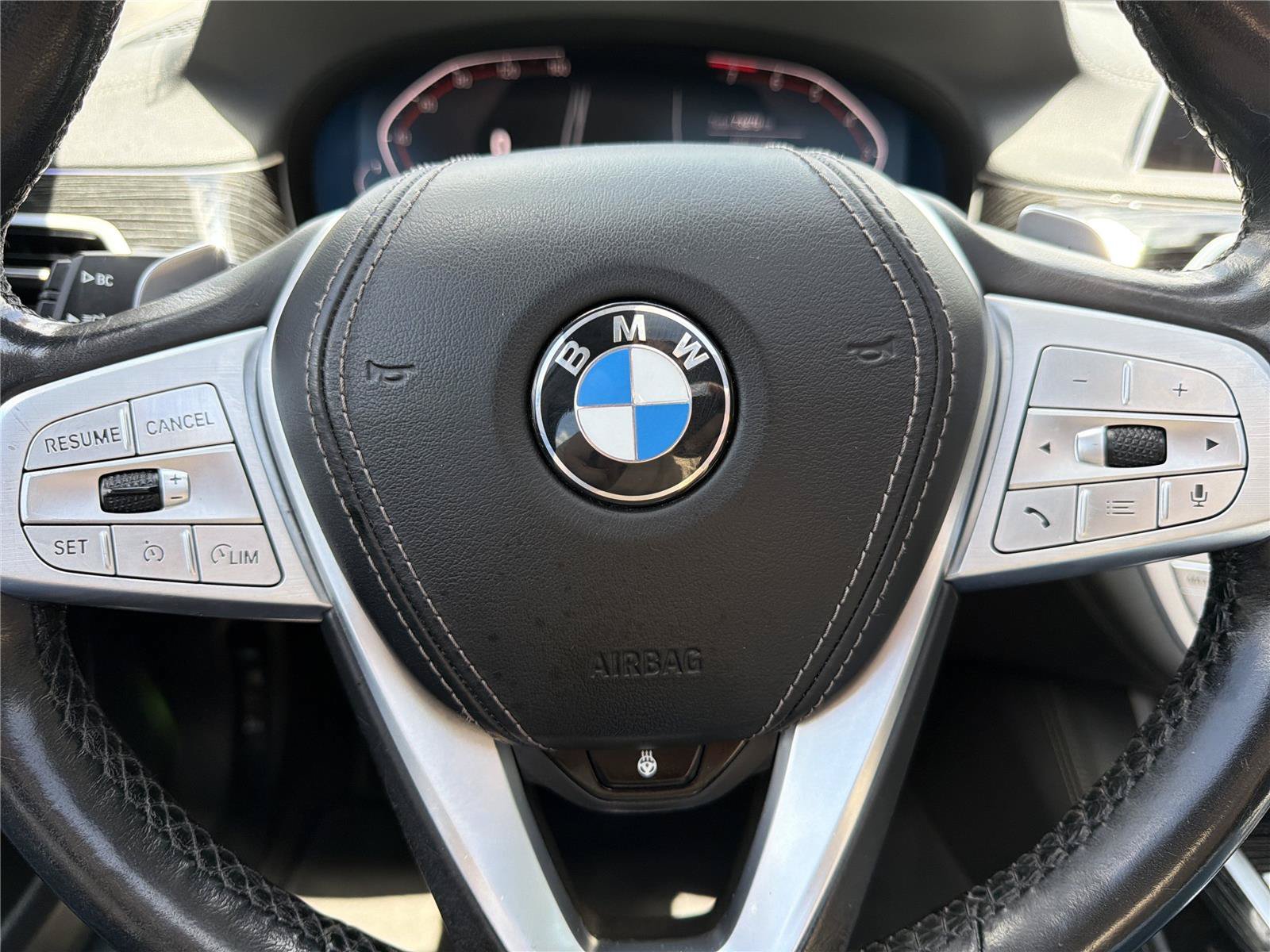Used 2020 BMW 740i xDrive w/ Premium Package AWD/4WD image 12