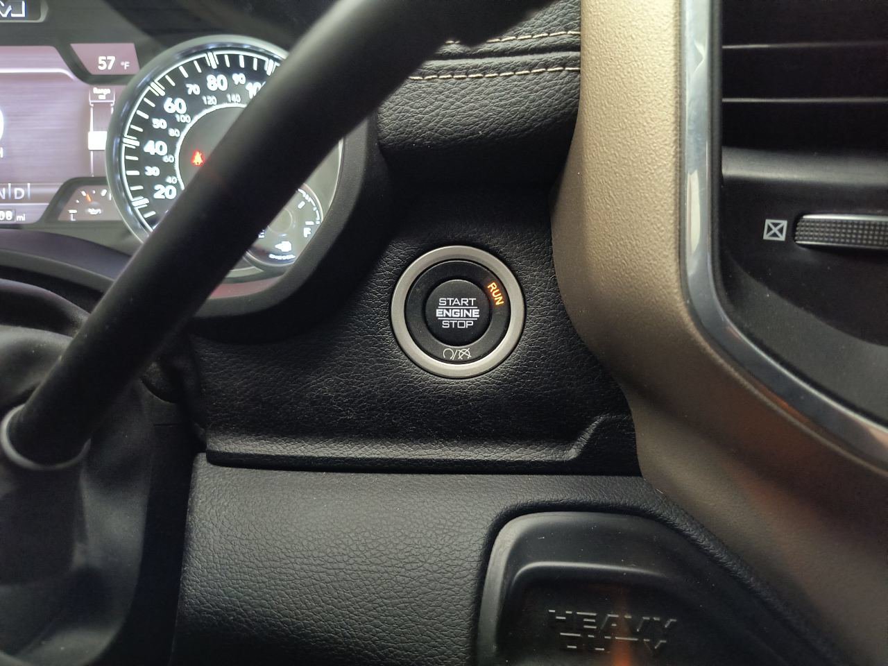 Used 2022 RAM 3500 Laramie AWD/4WD image 20
