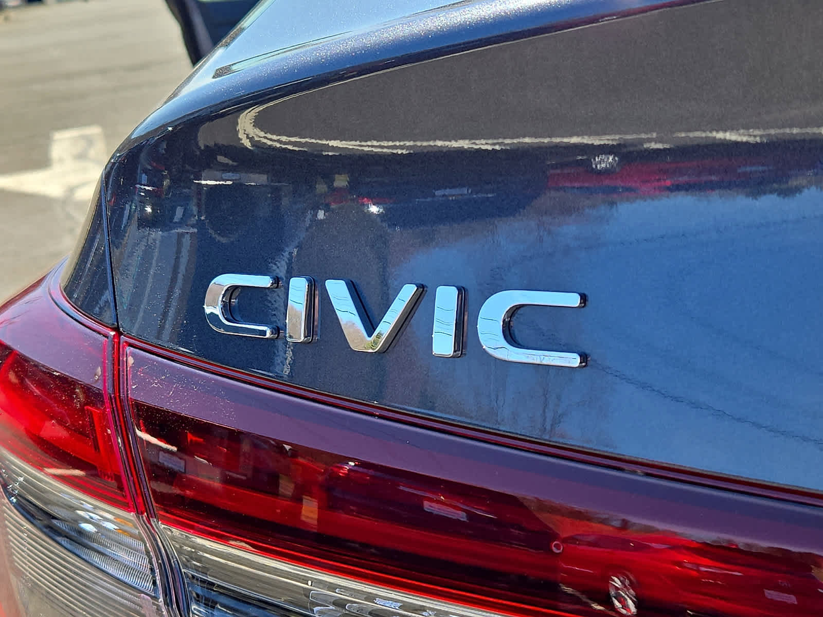 Certified 2025 Honda Civic Sport image 30