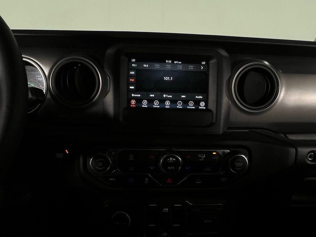 Used 2023 Jeep Wrangler Unlimited image 19