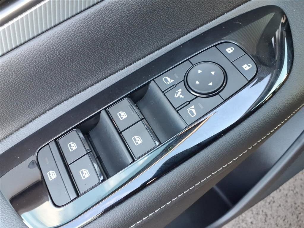 New 2026 Nissan Murano Platinum image 17