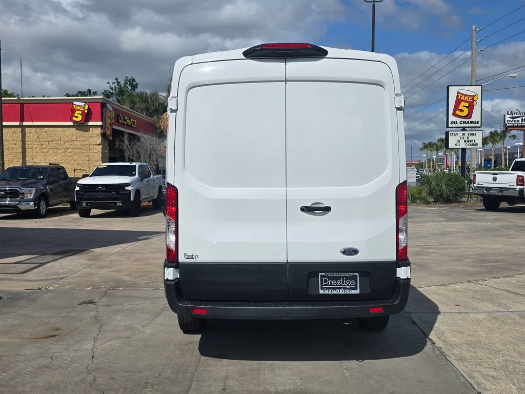 Used 2022 Ford E-Transit Medium Roof RWD image 11