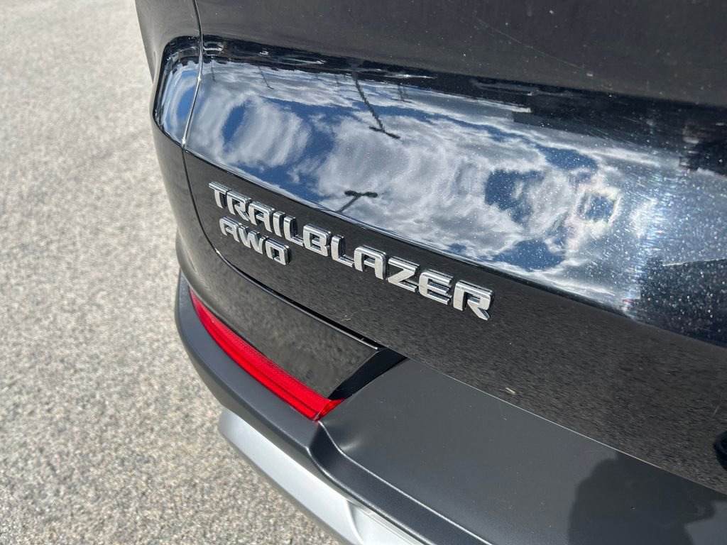 Used 2022 Chevrolet TrailBlazer LT AWD/4WD image 27