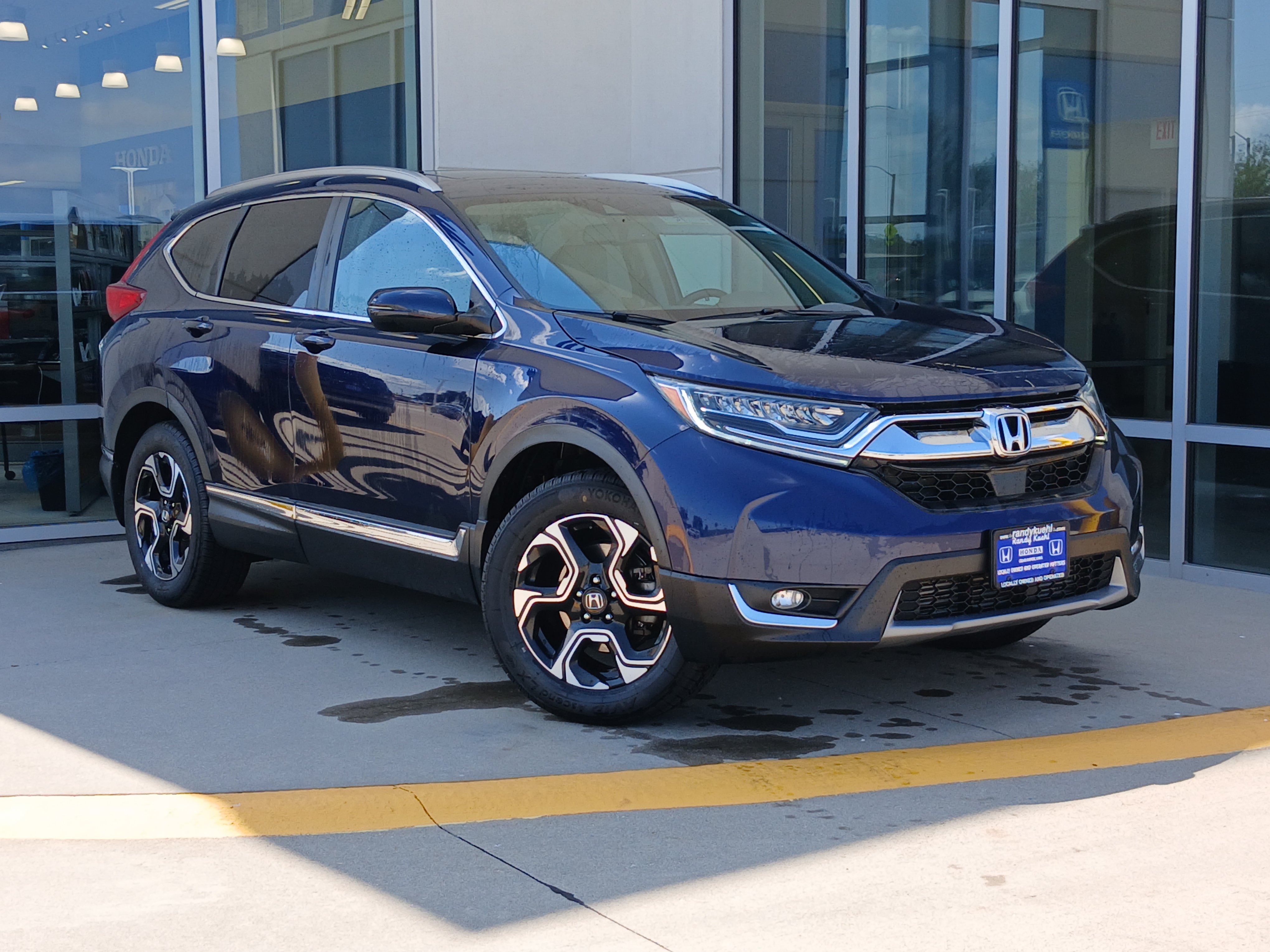 Used 2017 Honda CR-V Touring video 2