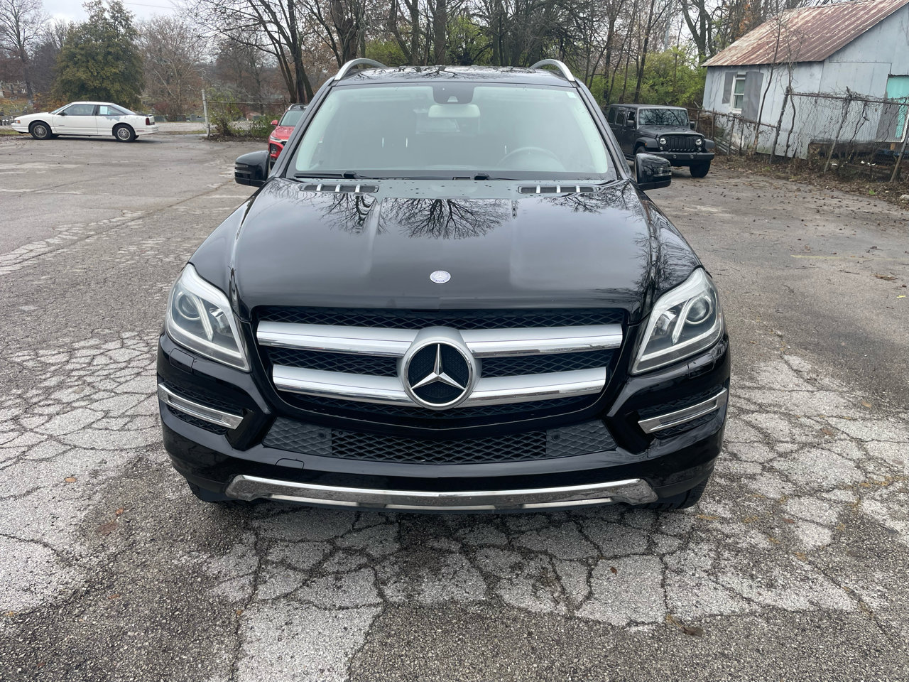 Used 2014 Mercedes-Benz GL 450 4MATIC image 2