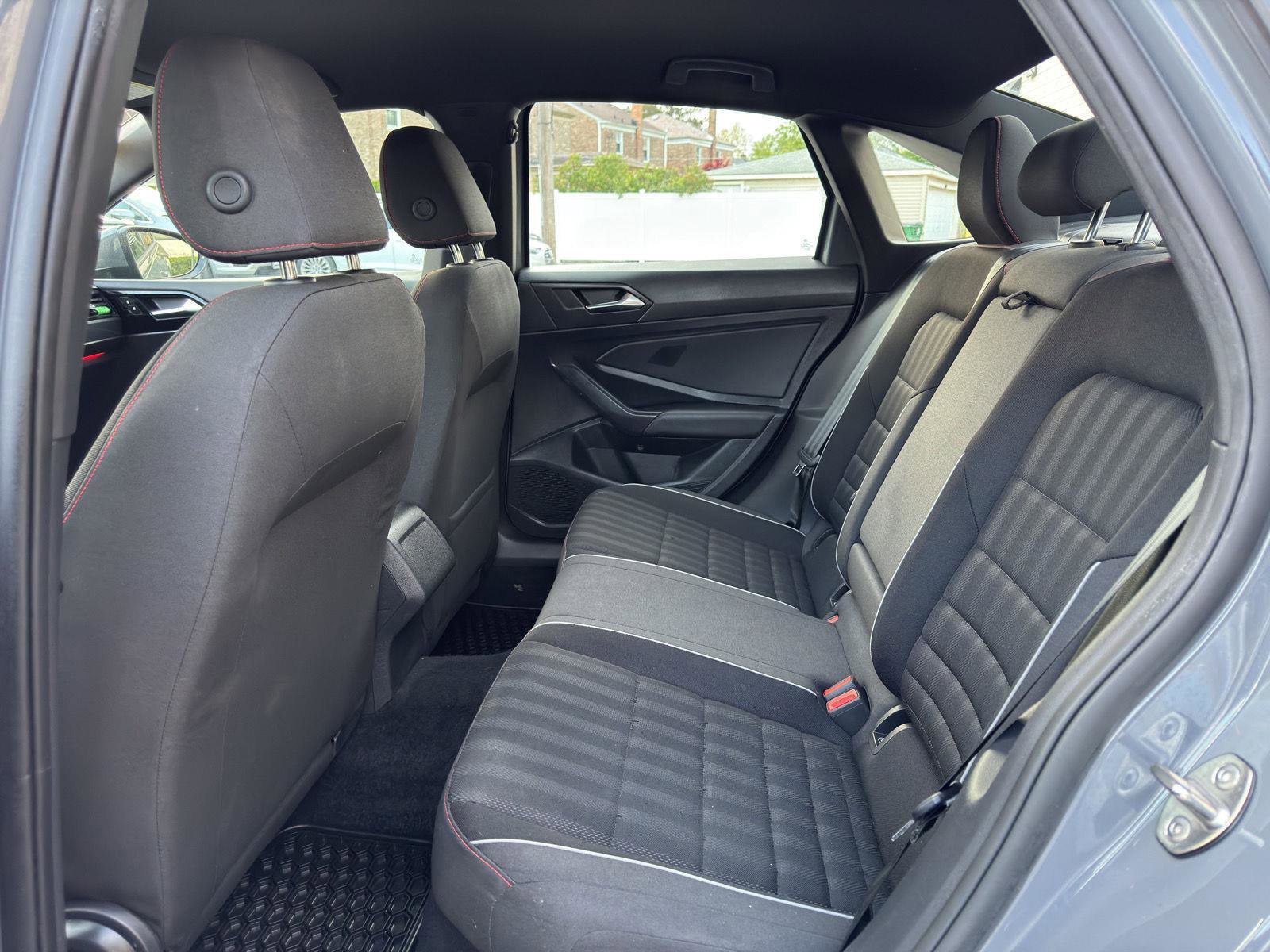 Used 2021 Volkswagen Jetta GLI FWD image 30
