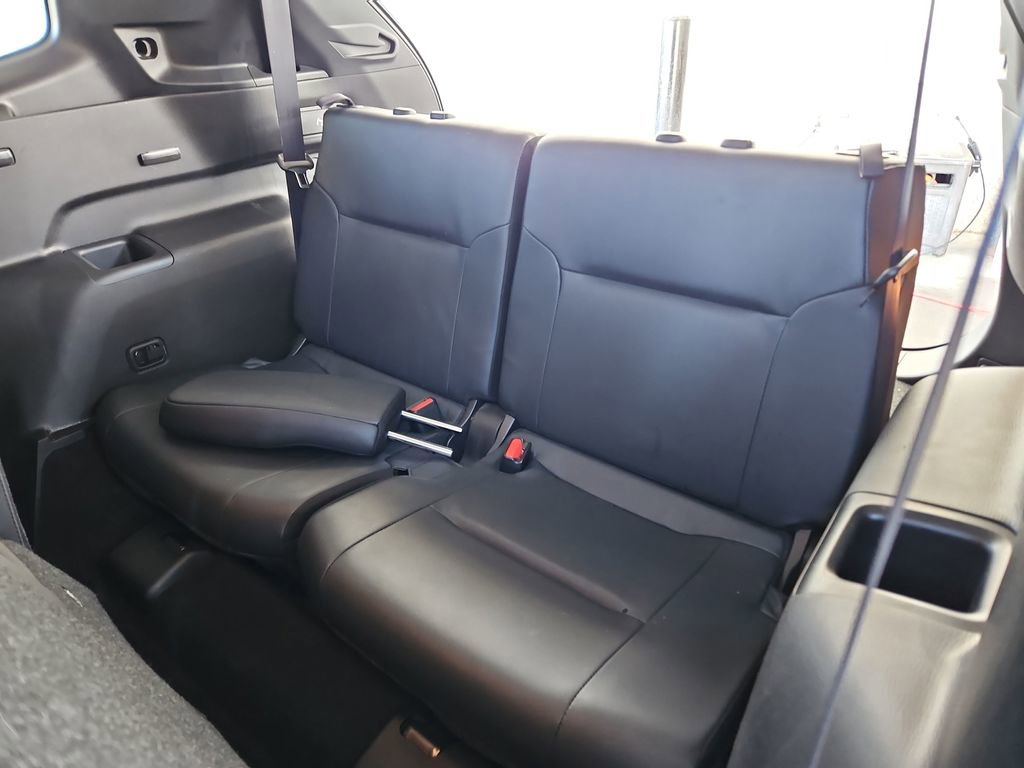 Used 2024 Mitsubishi Outlander SE image 30