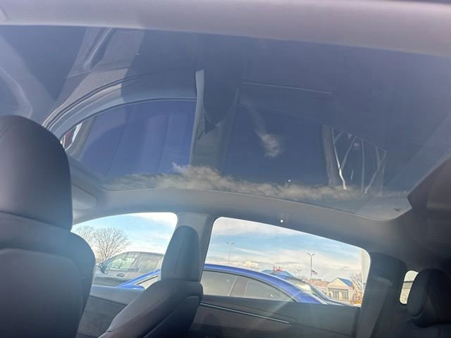 Used 2026 Tesla Model Y Long Range image 14