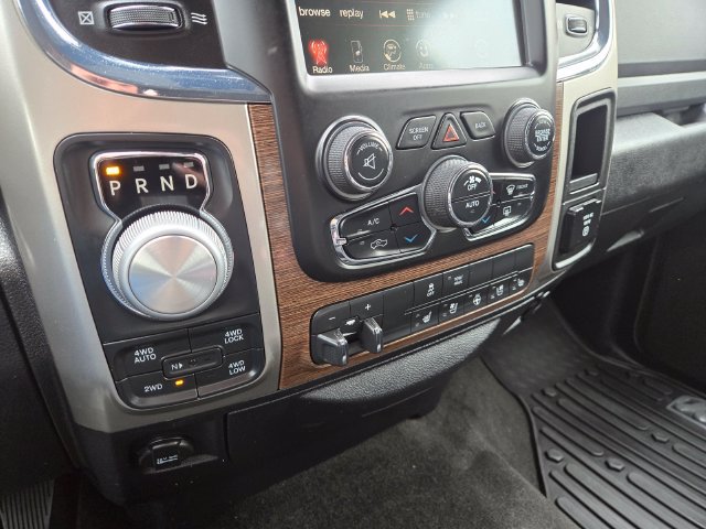 Used 2016 RAM 1500 Laramie w/ Convenience Group AWD/4WD image 16