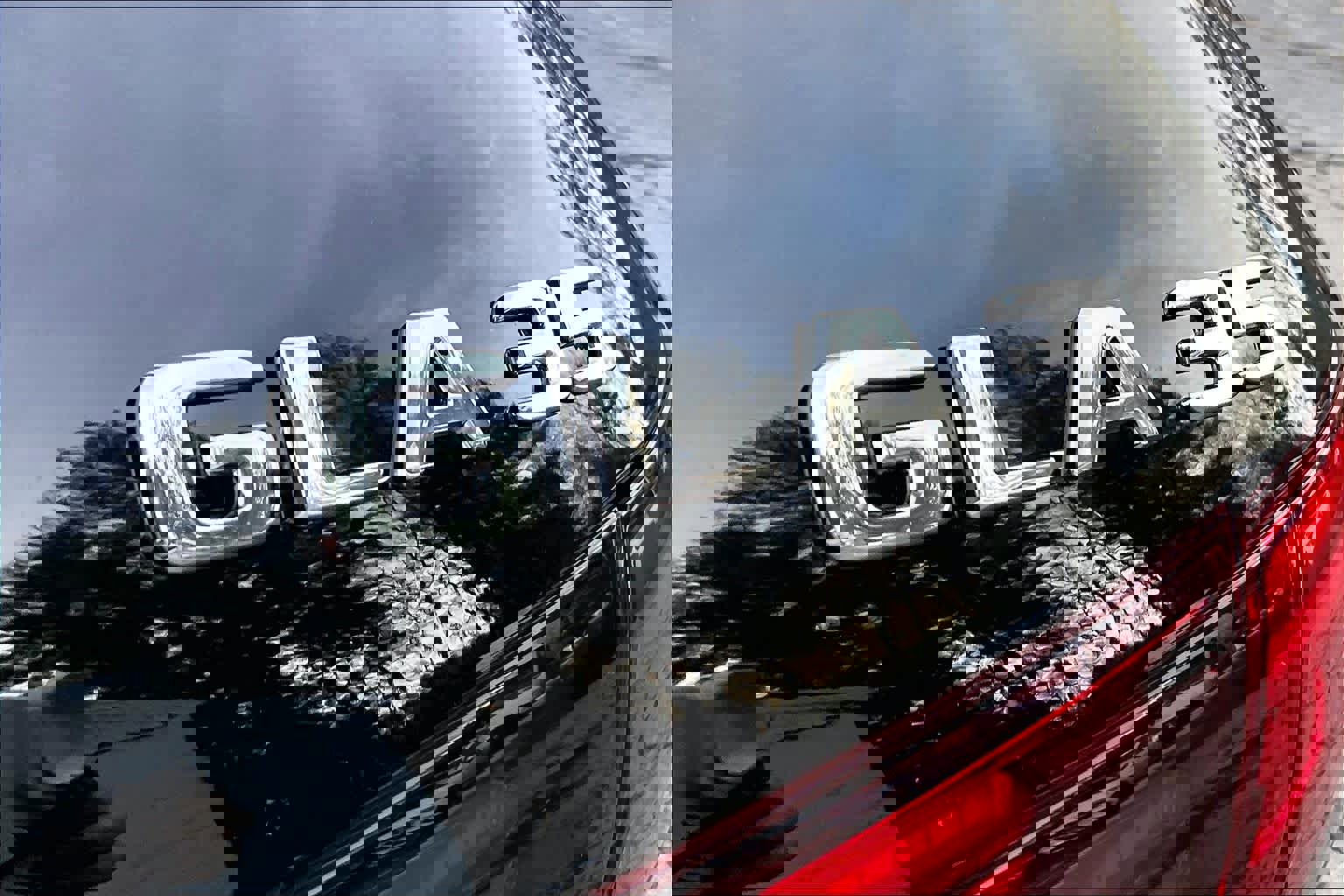 New 2026 Mercedes-Benz GLA 35 AMG 4MATIC image 7