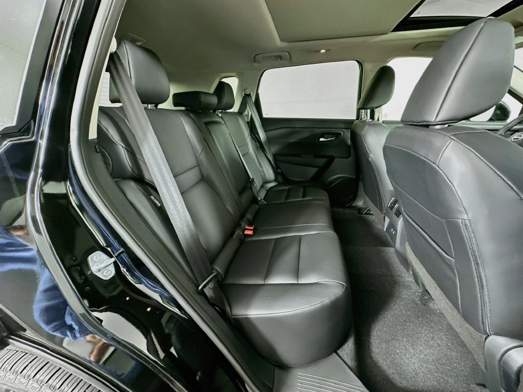 New 2026 Nissan Rogue Dark Armor AWD/4WD image 35