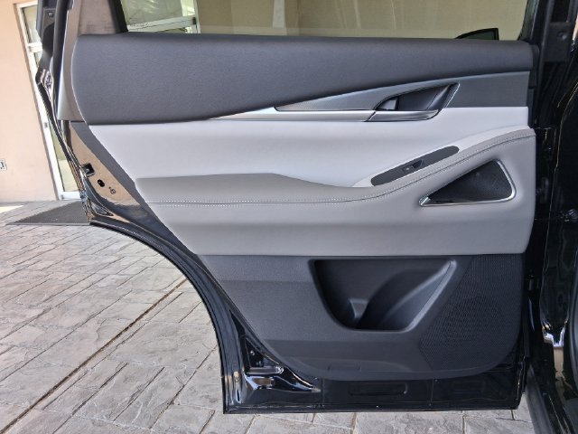 New 2027 INFINITI QX60 Luxe w/ Cargo Package FWD image 19