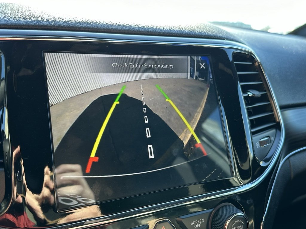 Used 2021 Jeep Grand Cherokee Limited w/ Trailer Tow Group IV image 30