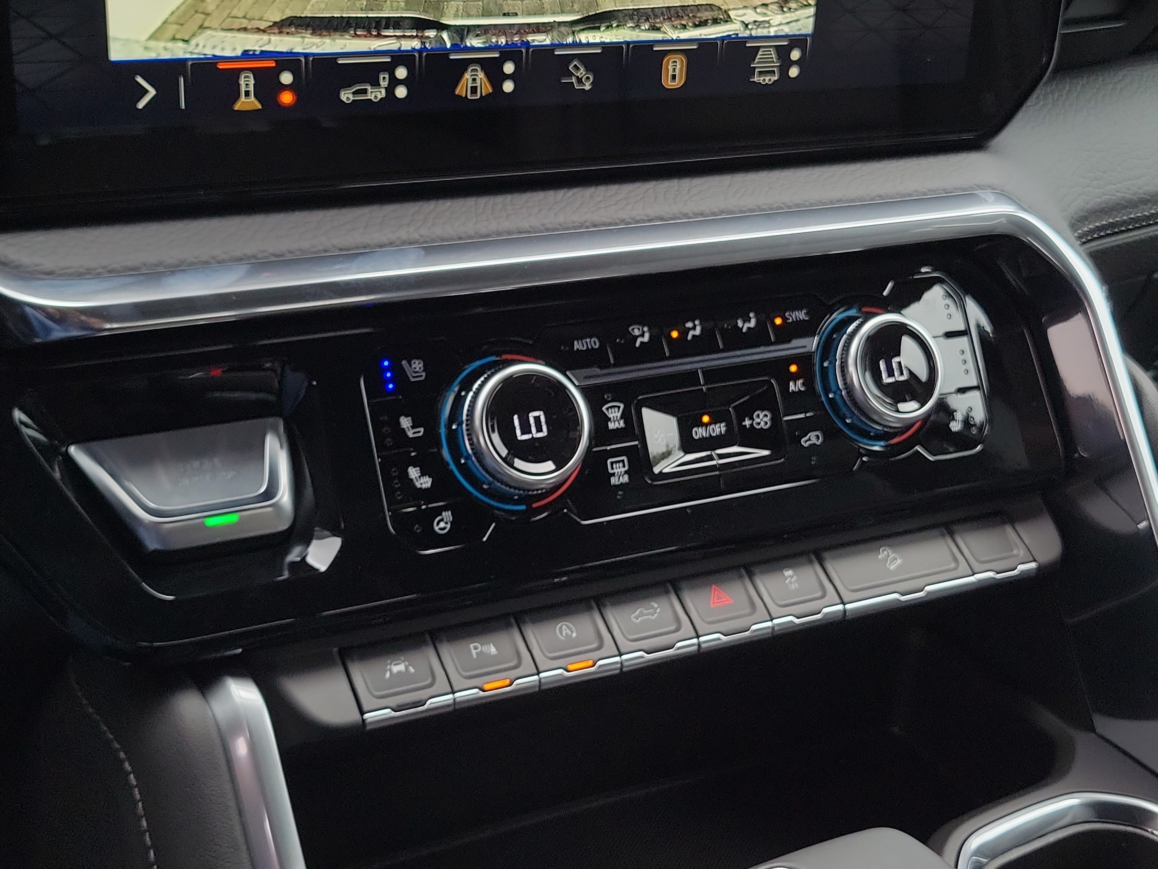 New 2026 GMC Sierra 1500 Denali AWD/4WD image 30