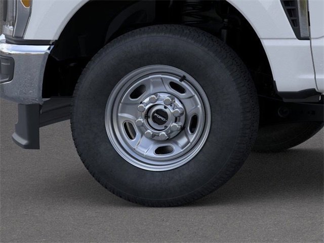 New 2026 Ford F250 XL w/ XL Chrome Package image 19