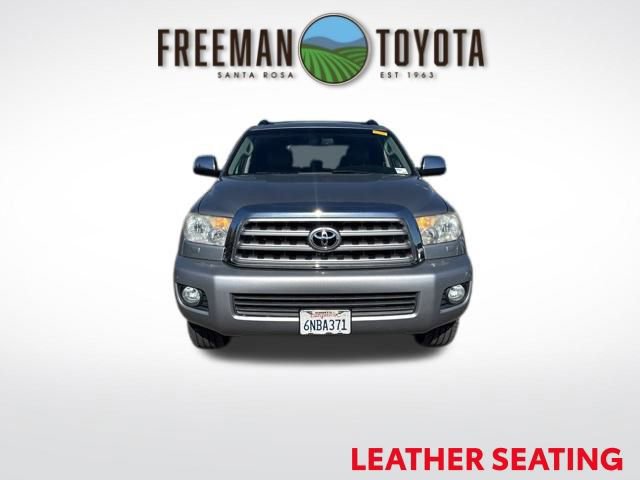 Used 2010 Toyota Sequoia Limited image 2