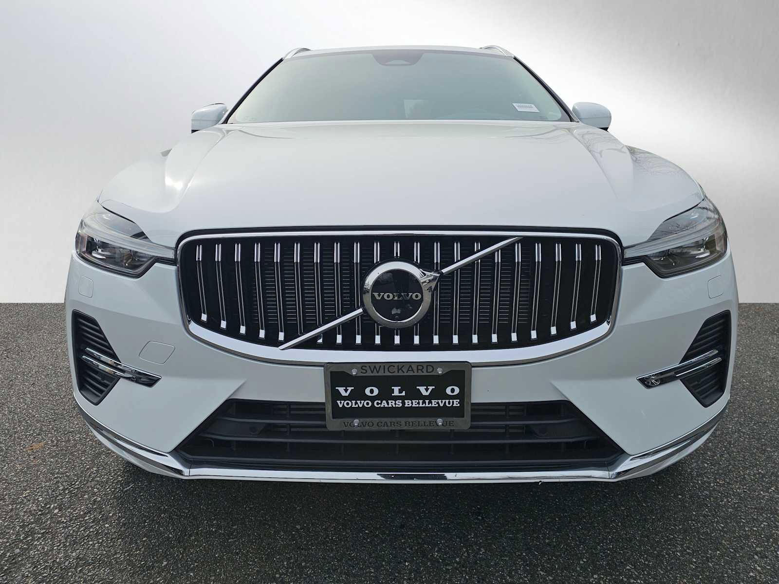 Certified 2023 Volvo XC60 T8 Ultimate image 8