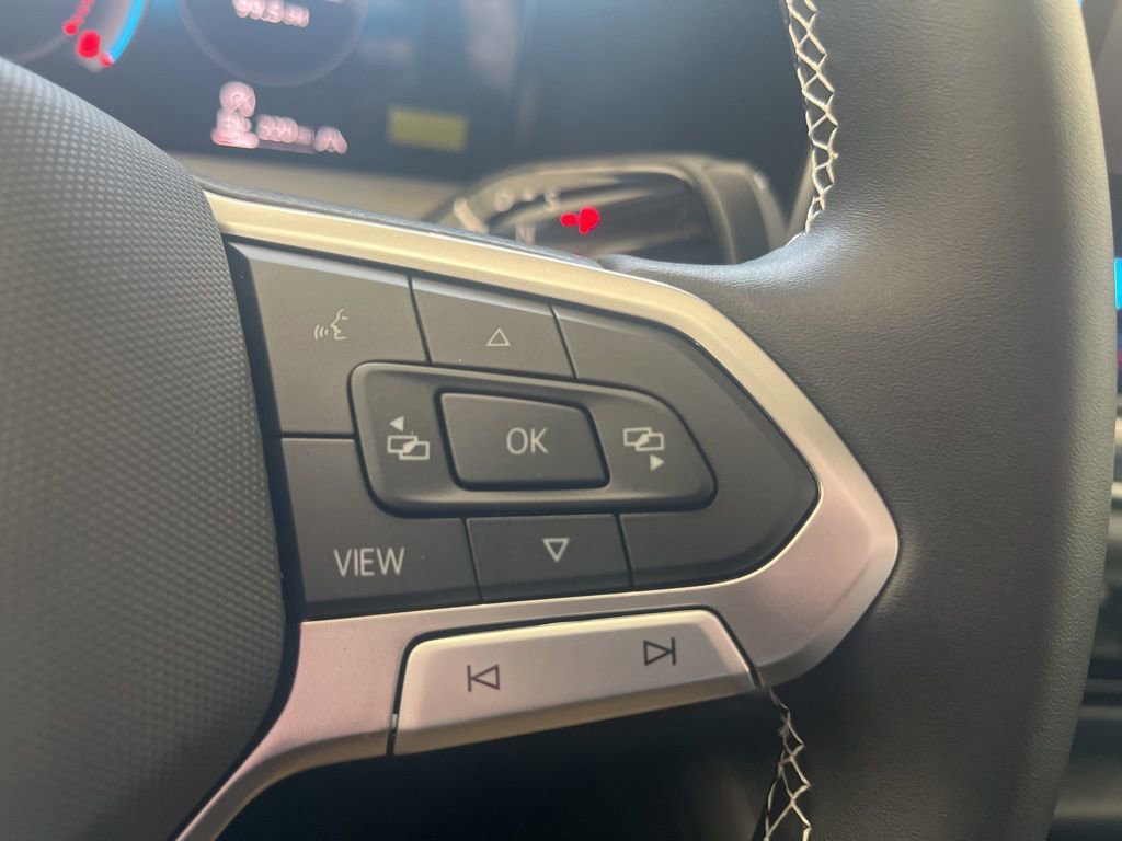 New 2026 Volkswagen Tiguan SE AWD/4WD image 21