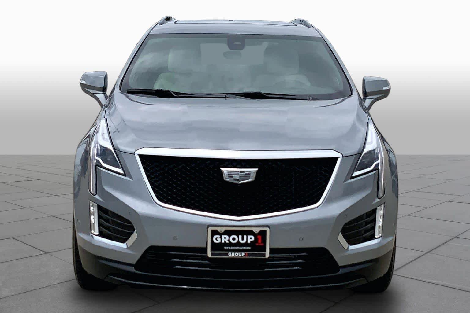 Used 2024 Cadillac XT5 Sportv w/ Technology Package AWD/4WD image 4