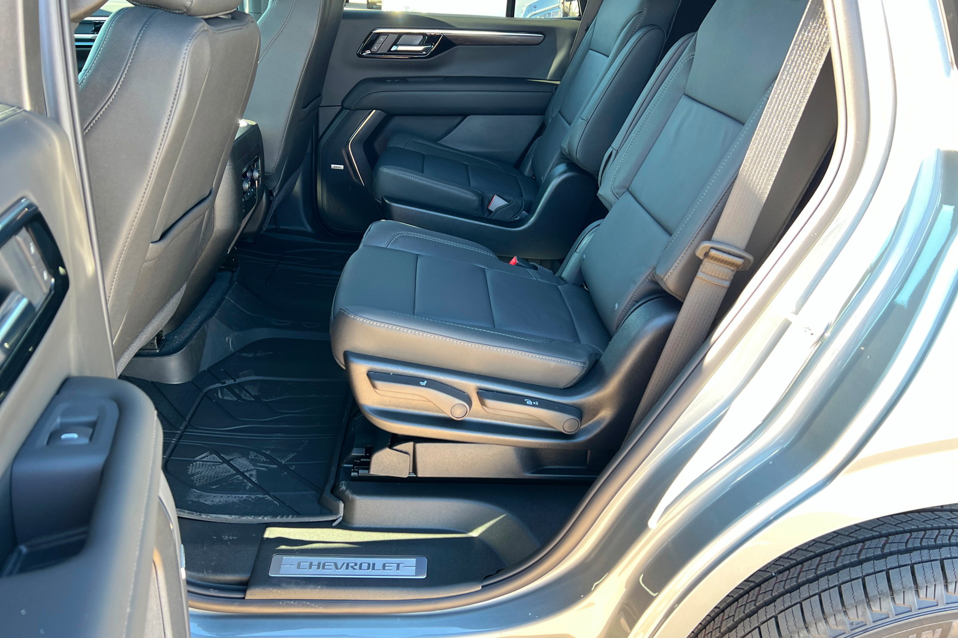 New 2026 Chevrolet Tahoe LT w/ Comfort Package AWD/4WD image 22