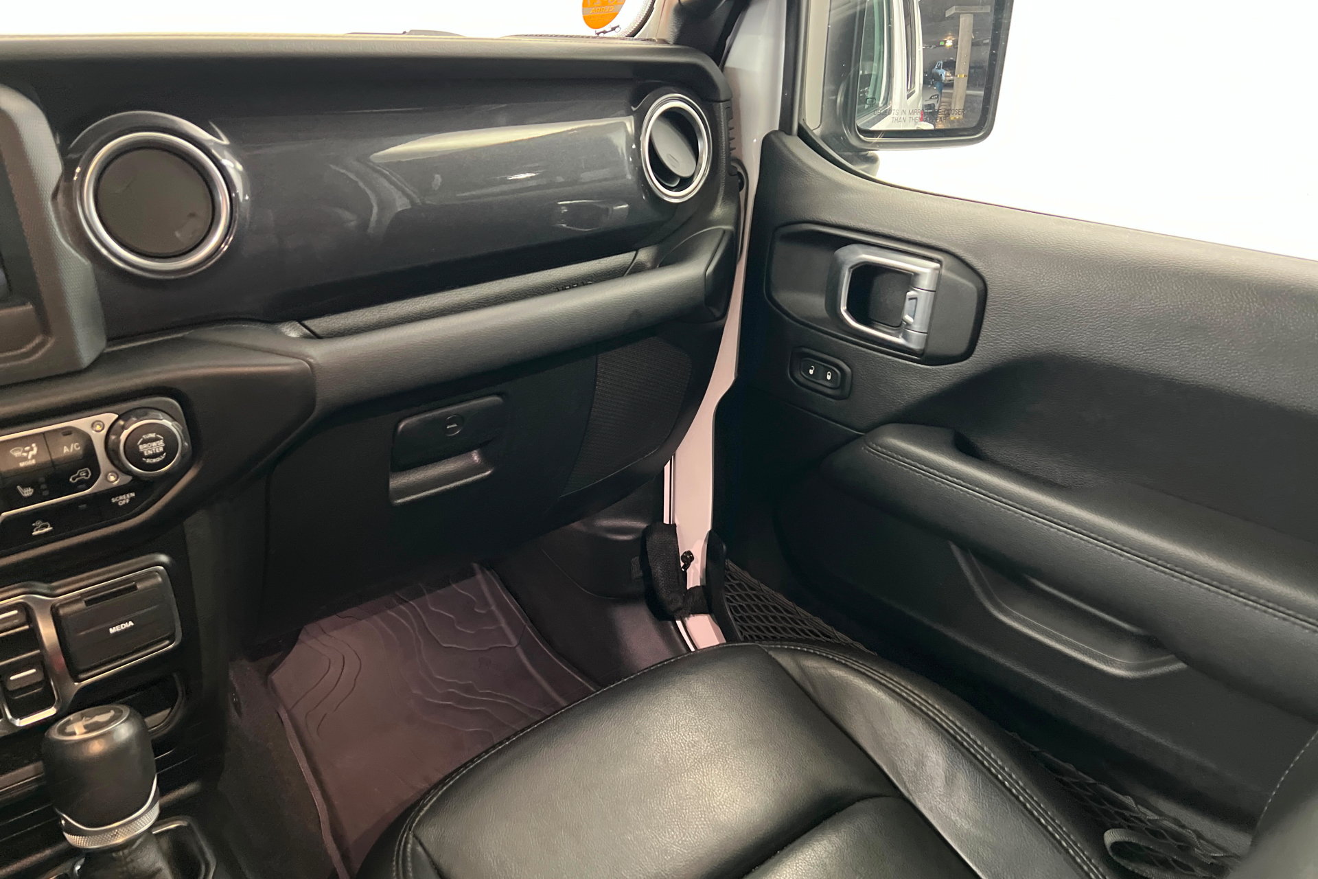 Certified 2021 Jeep Wrangler Unlimited Sahara AWD/4WD image 10