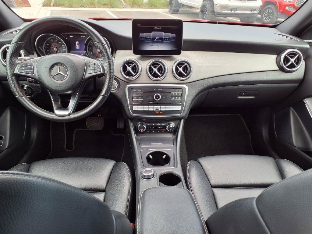Used 2020 Mercedes-Benz GLA 250 4MATIC image 18