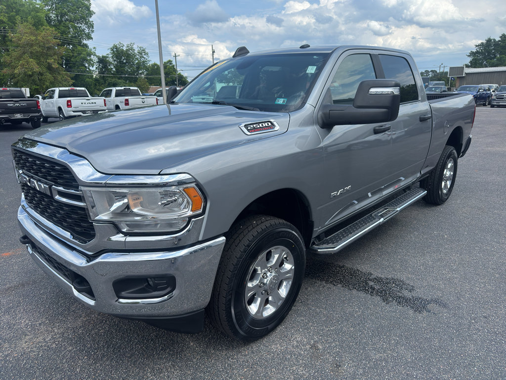 Used 2024 RAM 2500 Big Horn AWD/4WD image 5