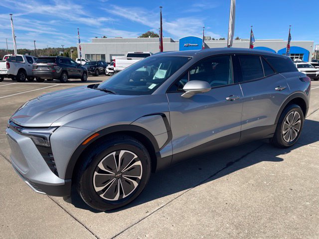 New 2026 Chevrolet Blazer EV LT FWD image 2
