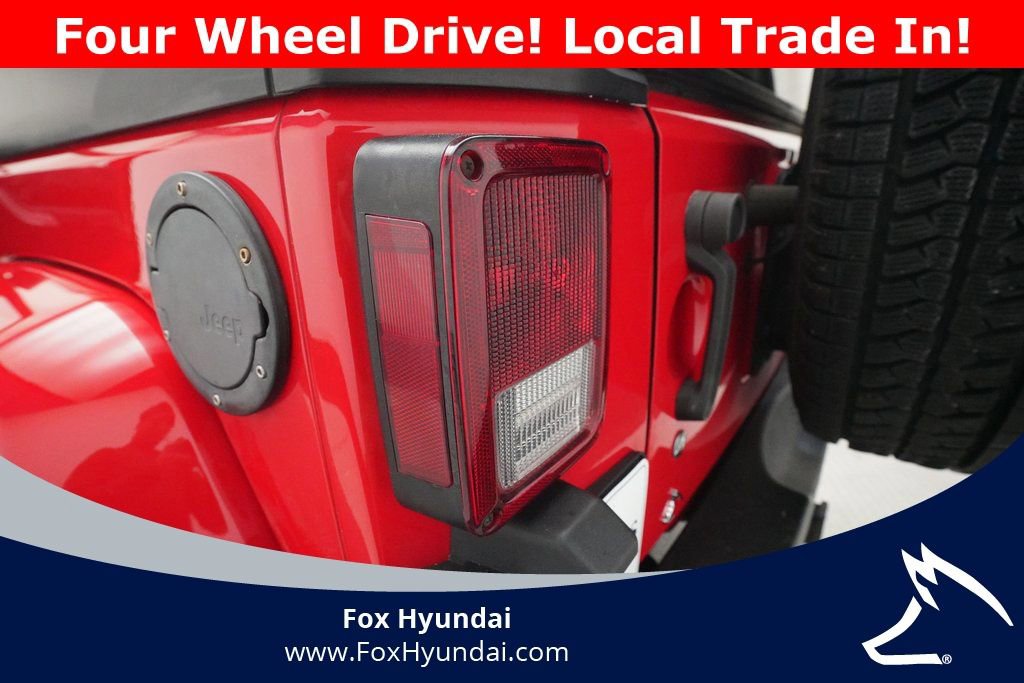 Used 2015 Jeep Wrangler Unlimited Sahara w/ Trailer Tow Group image 30