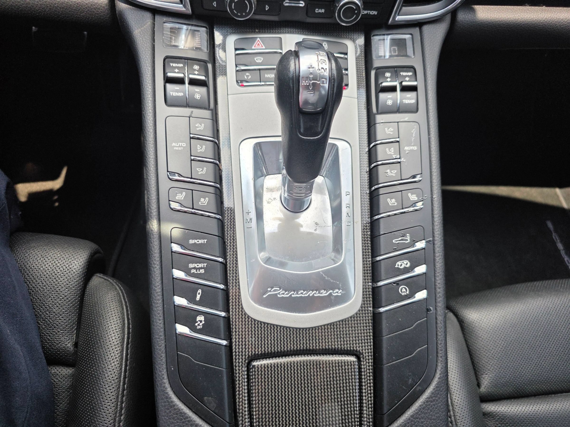 Used 2013 Porsche Panamera S RWD image 17