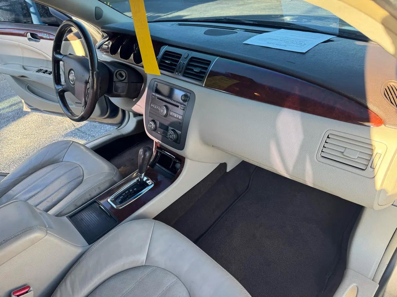 Used 2007 Buick Lucerne CXS FWD image 17