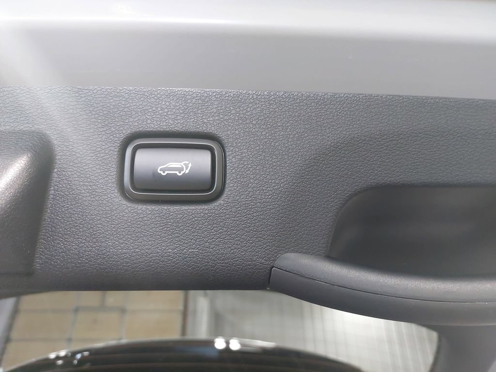 New 2026 Kia Sportage X-Line w/ X-Line Premium Package AWD/4WD image 13