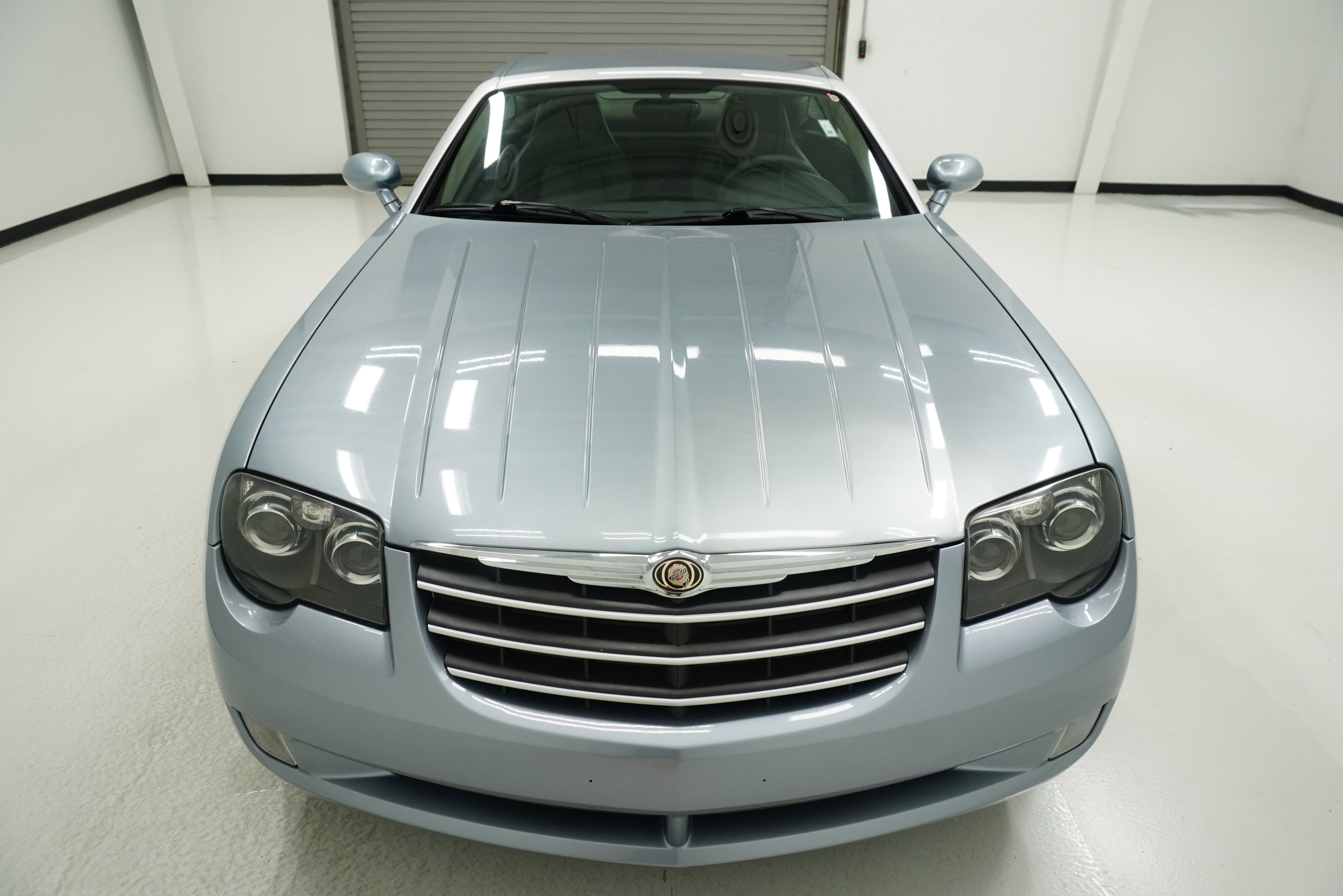 Used 2004 Chrysler Crossfire Coupe image 2